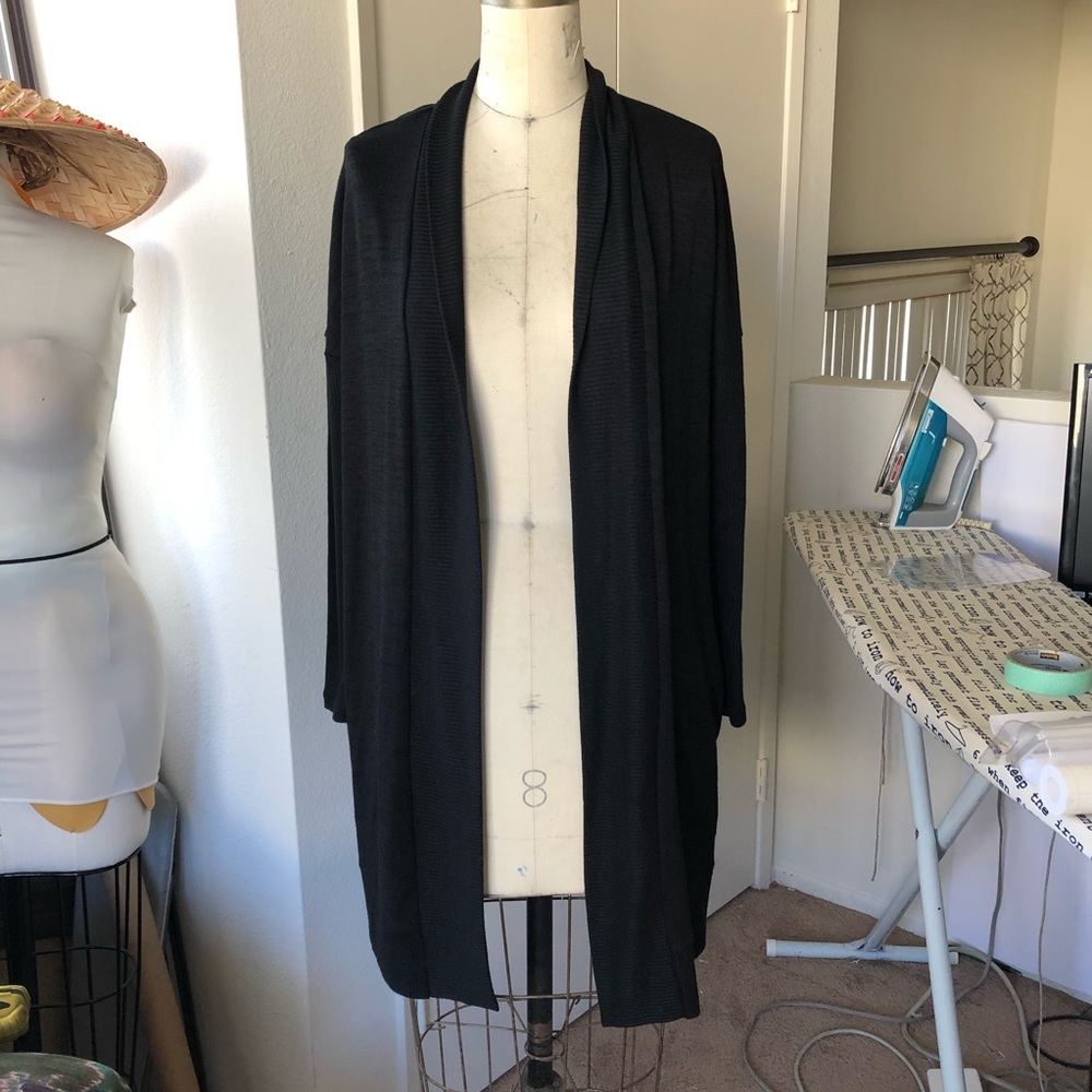Long sleeve cardigan